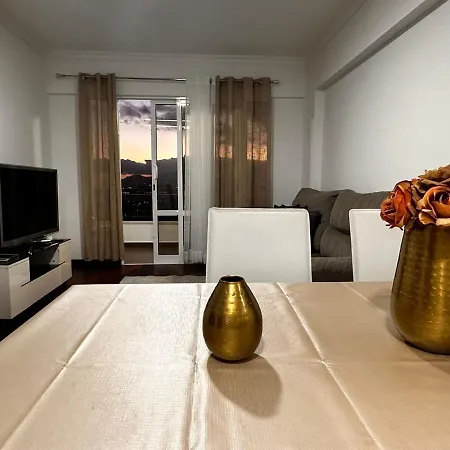 Lägenhet Sao Goncalo Apartamento